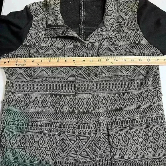 Maurices medium weight jacket womens large zip closure gray black - Picture 5 of 5